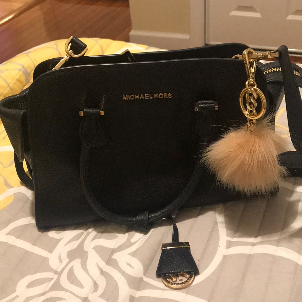 Michael kors purse. Used not many times.
